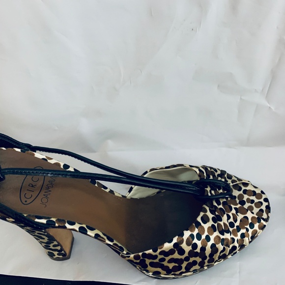 Circa John David Leopard Sandal - Picture 5 of 5